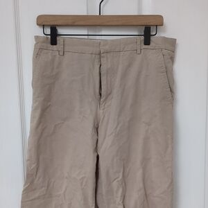 Dockers Men's Khaki Chinos